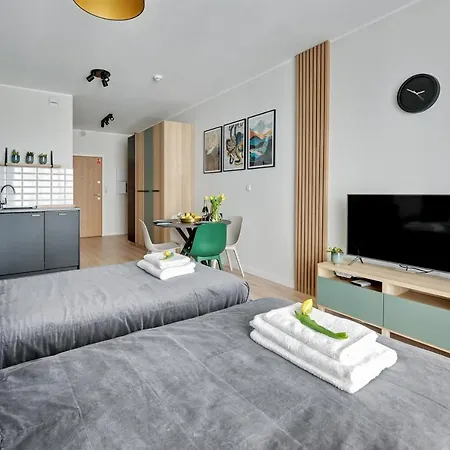 Walowa Shipyard Apartment